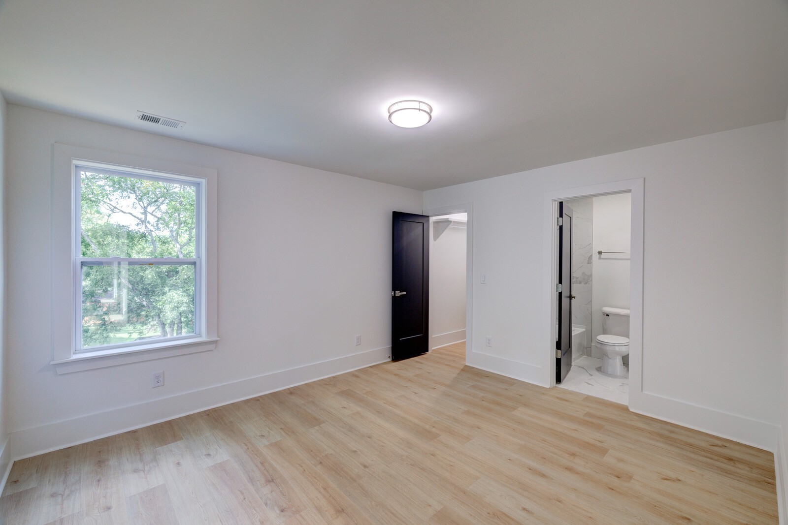 357 Willard Dr