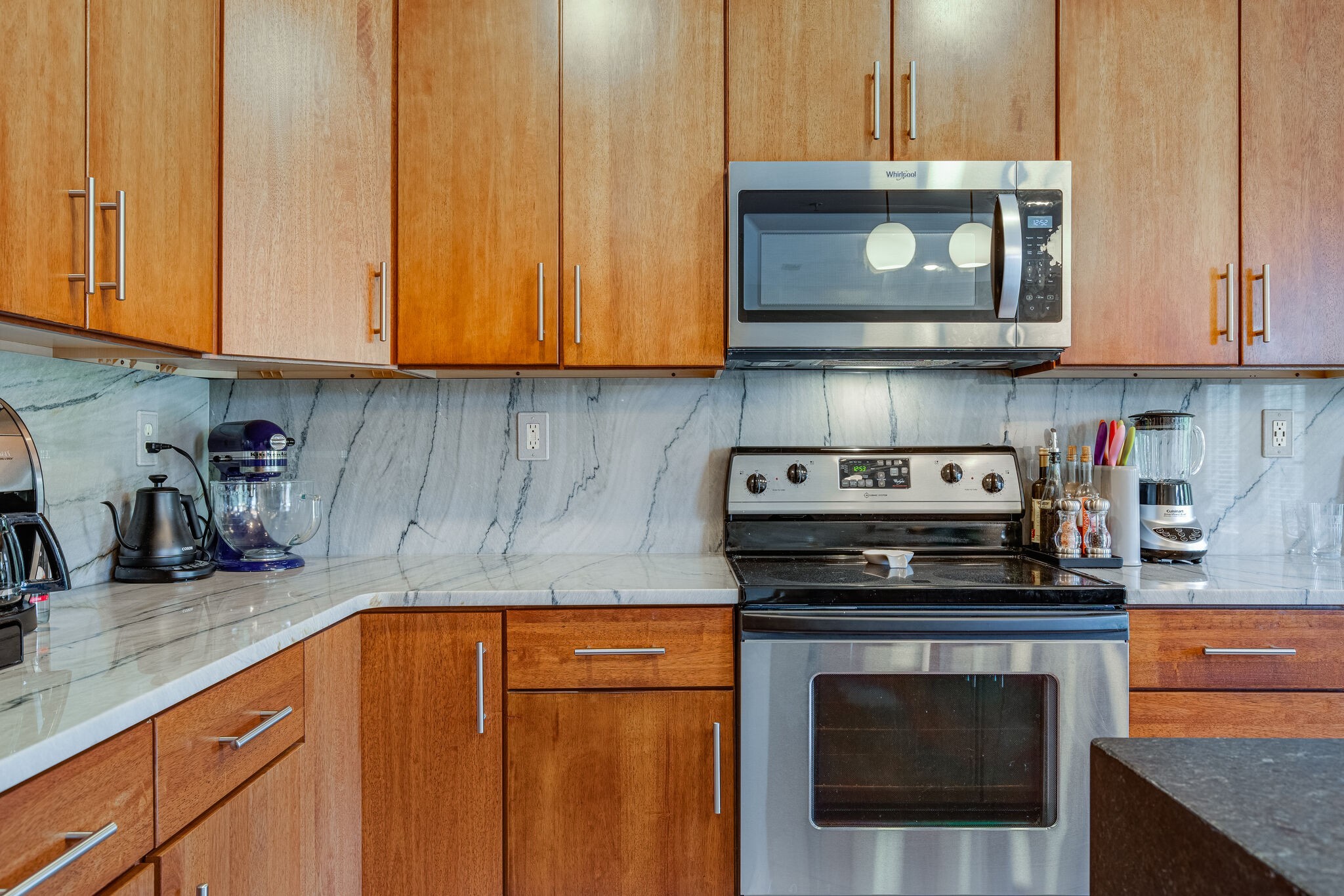 760 Wedgewood Park Unit: 203