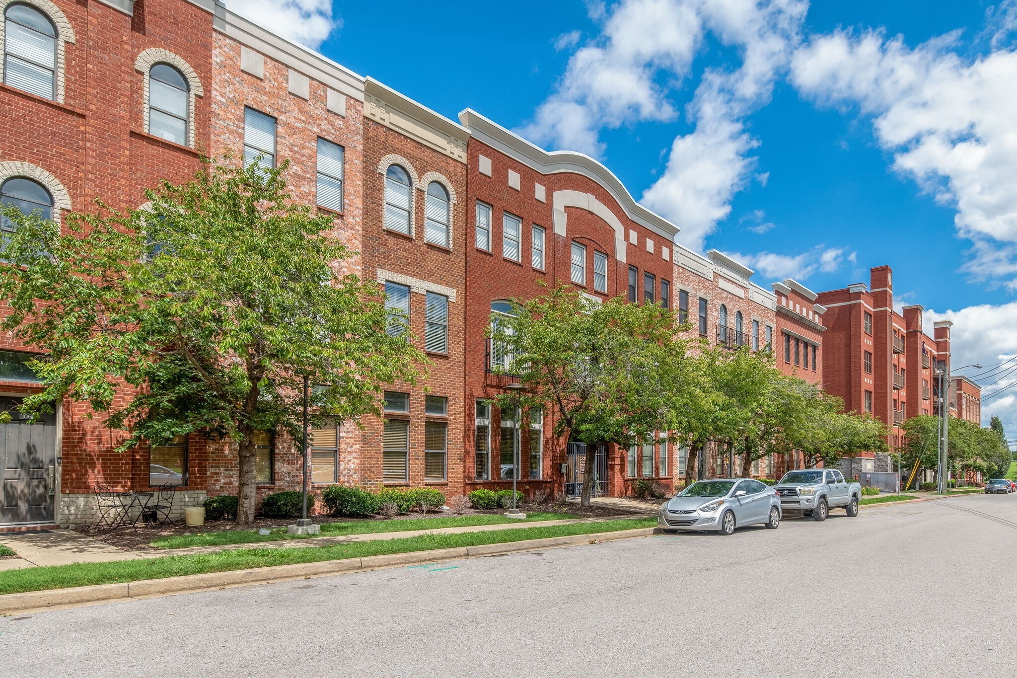 760 Wedgewood Park Unit: 203
