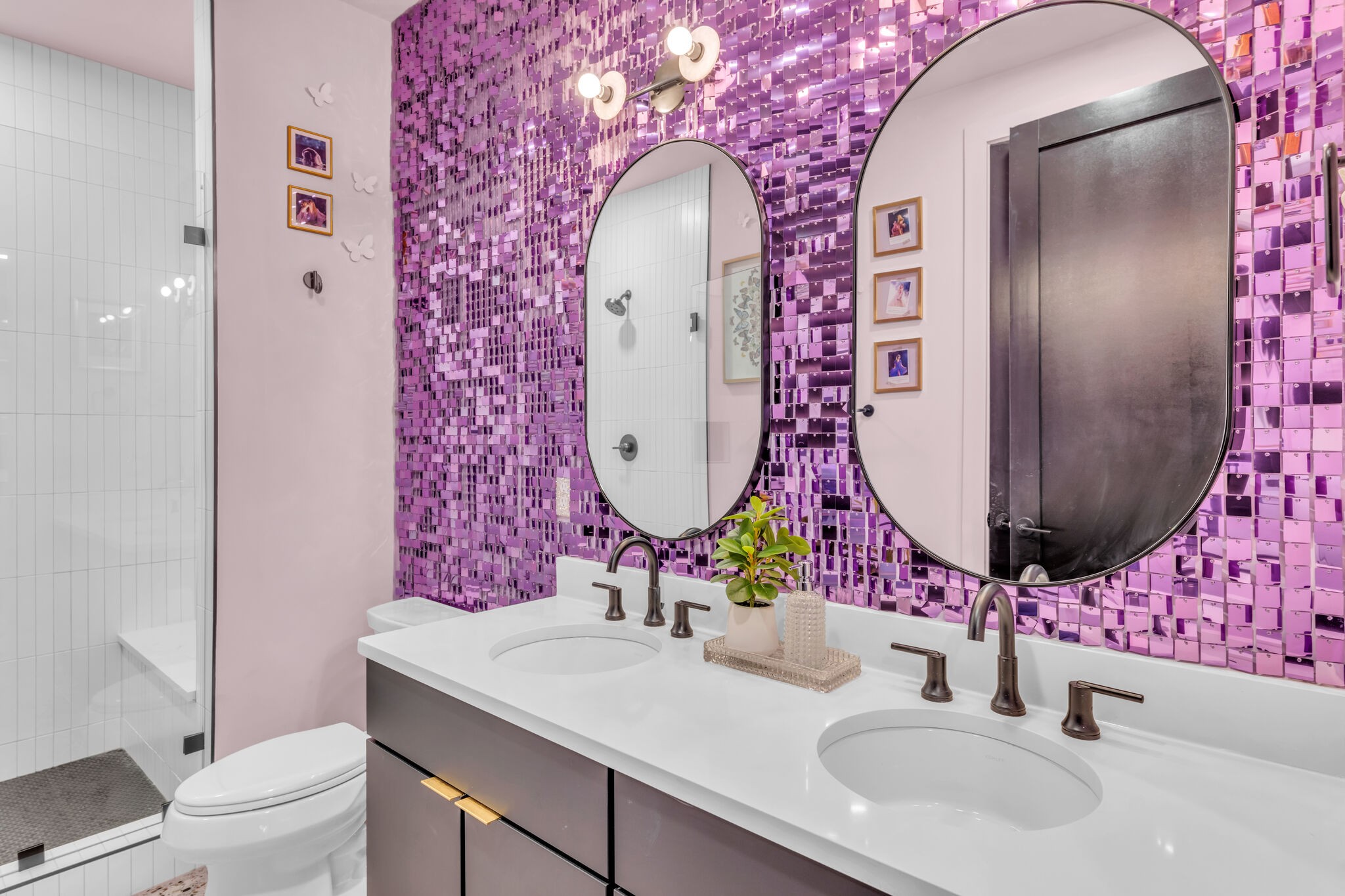 245 Hermitage Ave #306