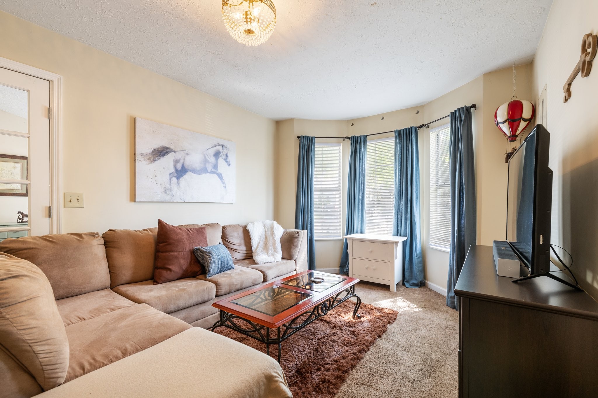 2523 Sonar St