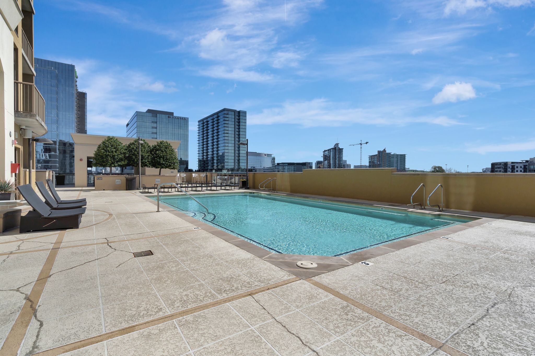 1510 Demonbreun St Unit: 907