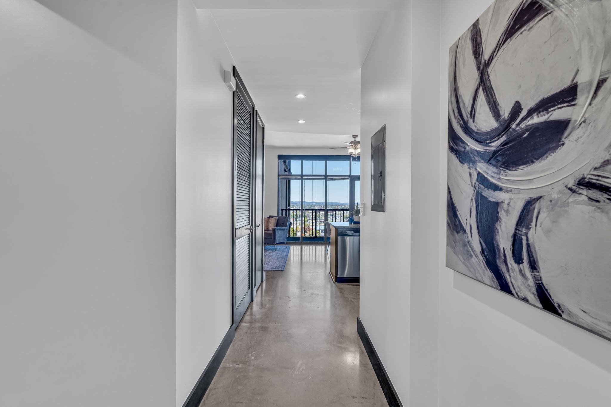 1510 Demonbreun St Unit: 907