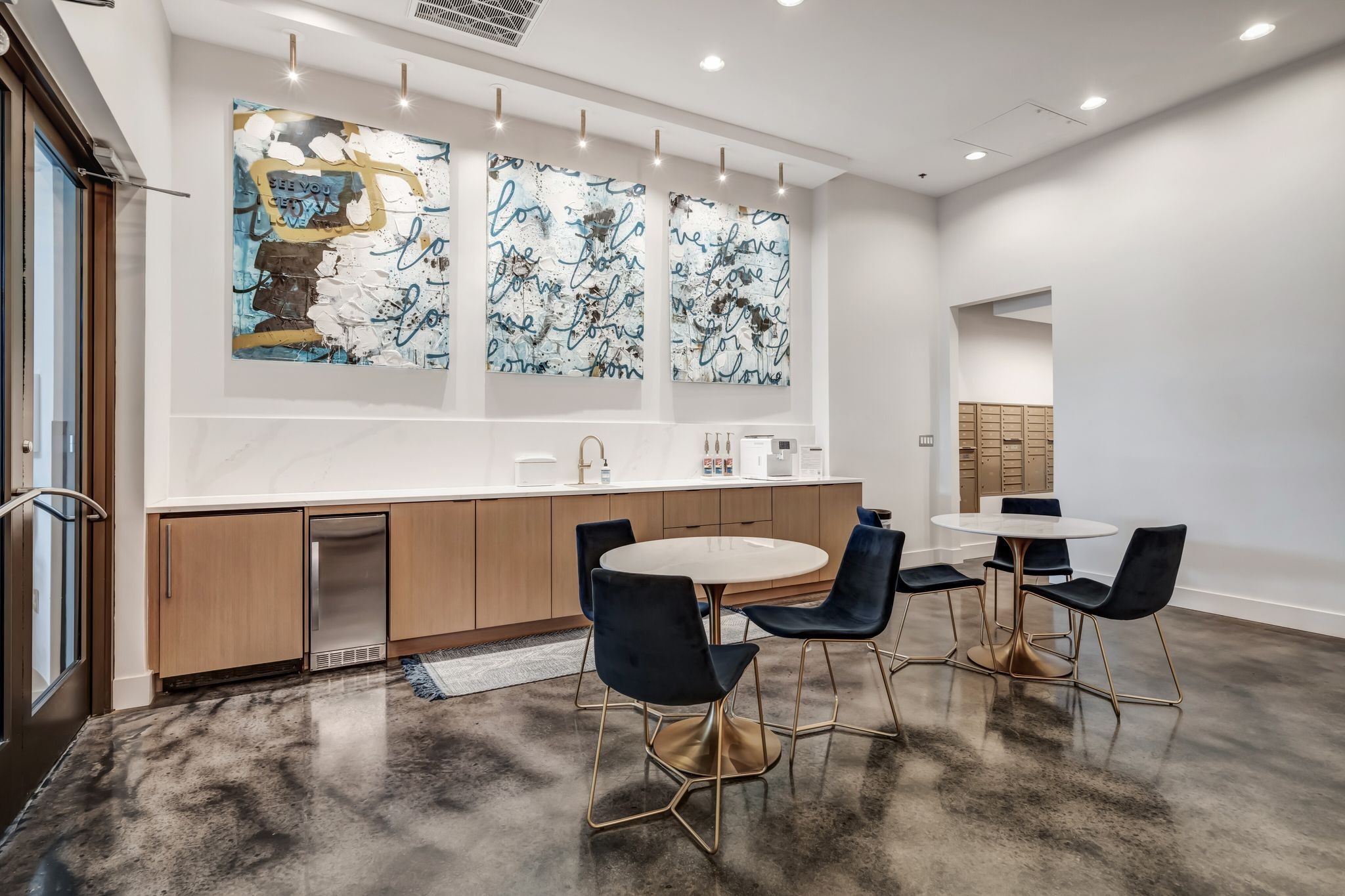1510 Demonbreun St Unit: 907
