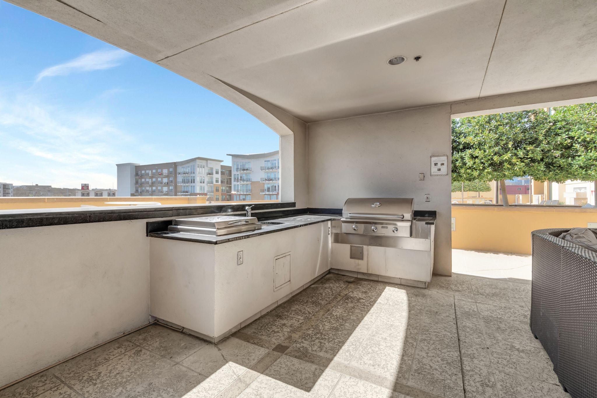 1510 Demonbreun St Unit: 907