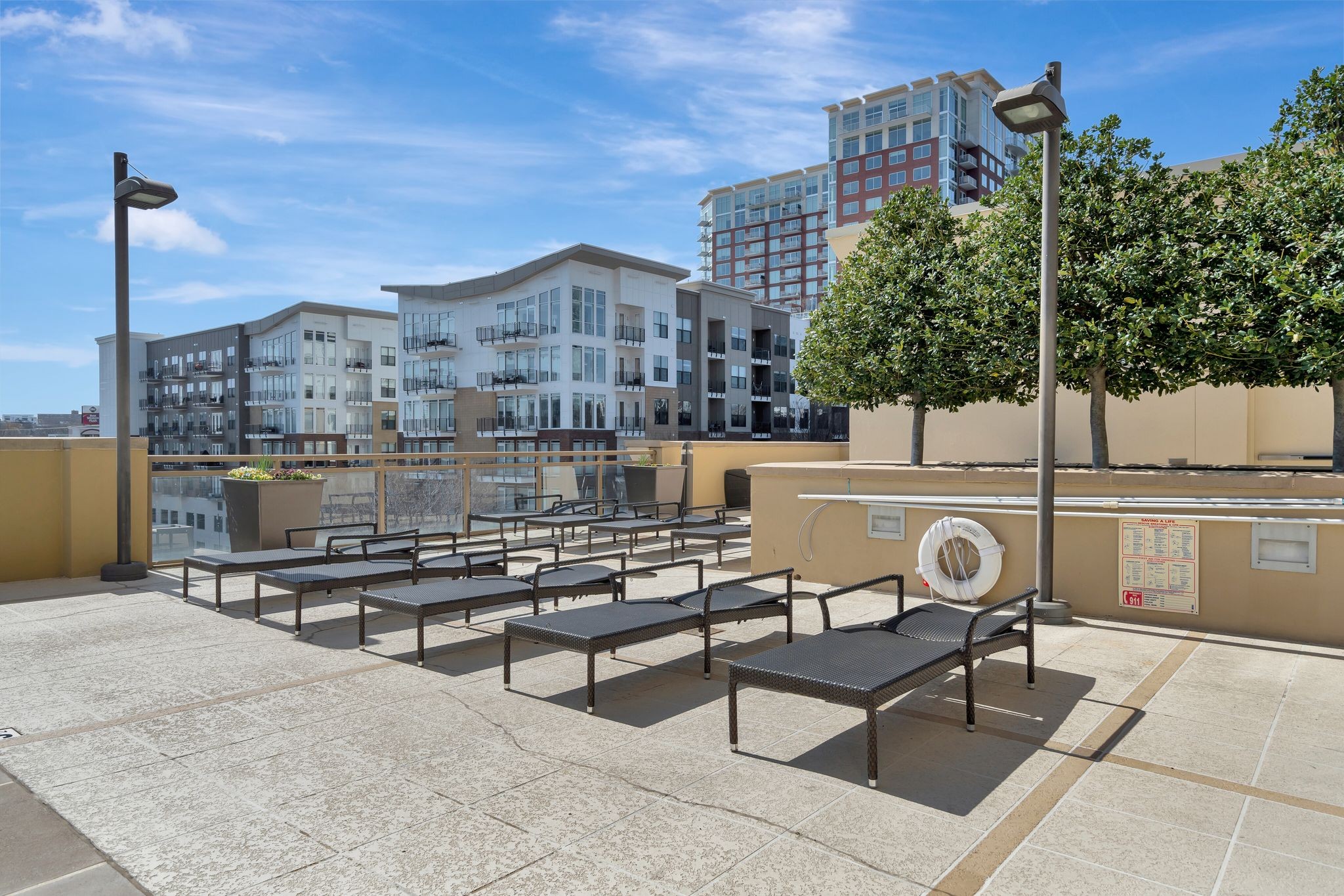 1510 Demonbreun St Unit: 907