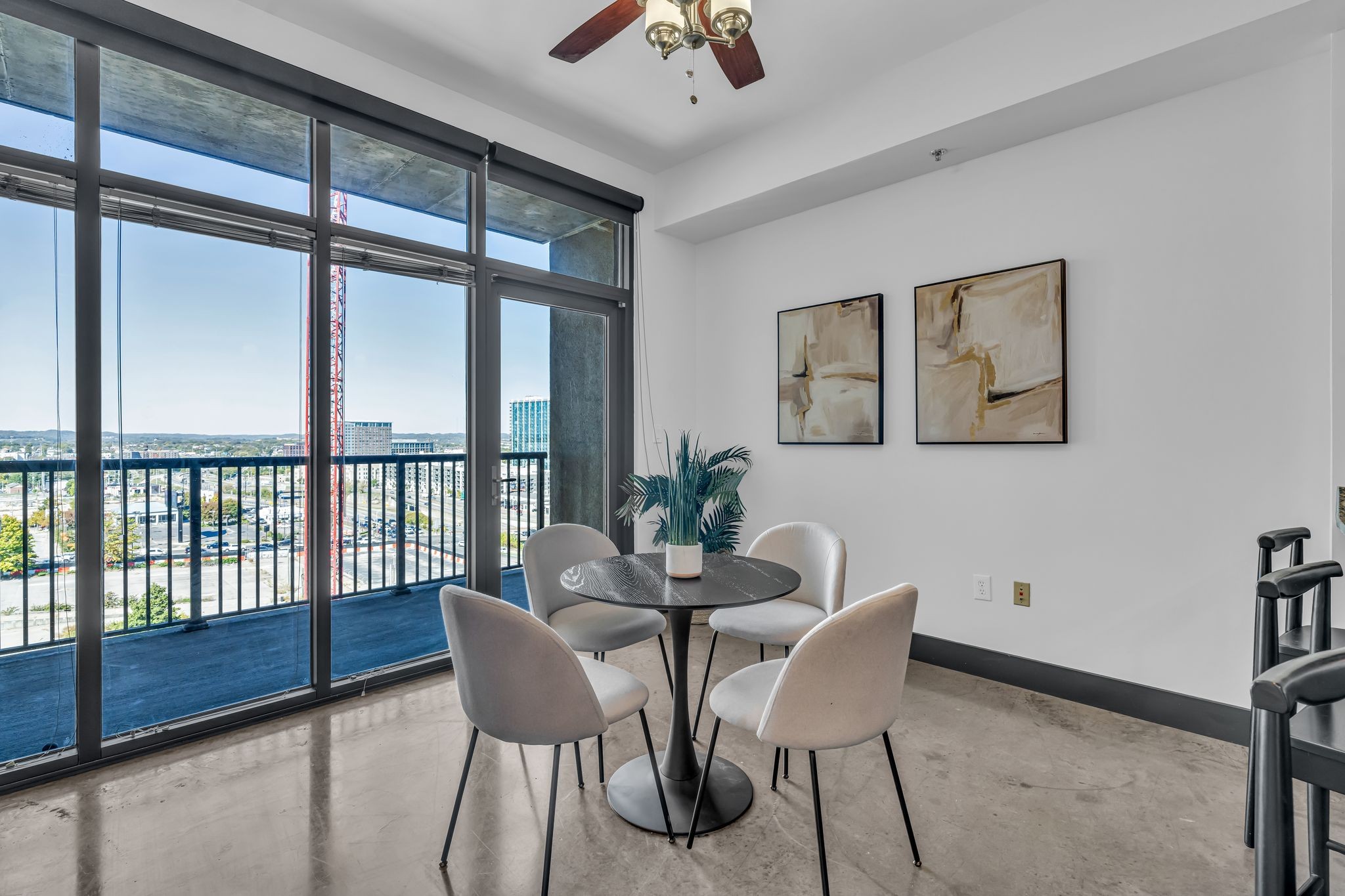 1510 Demonbreun St Unit: 907