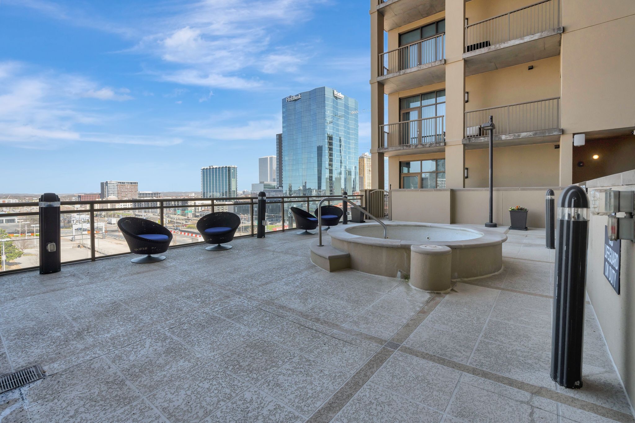 1510 Demonbreun St Unit: 907