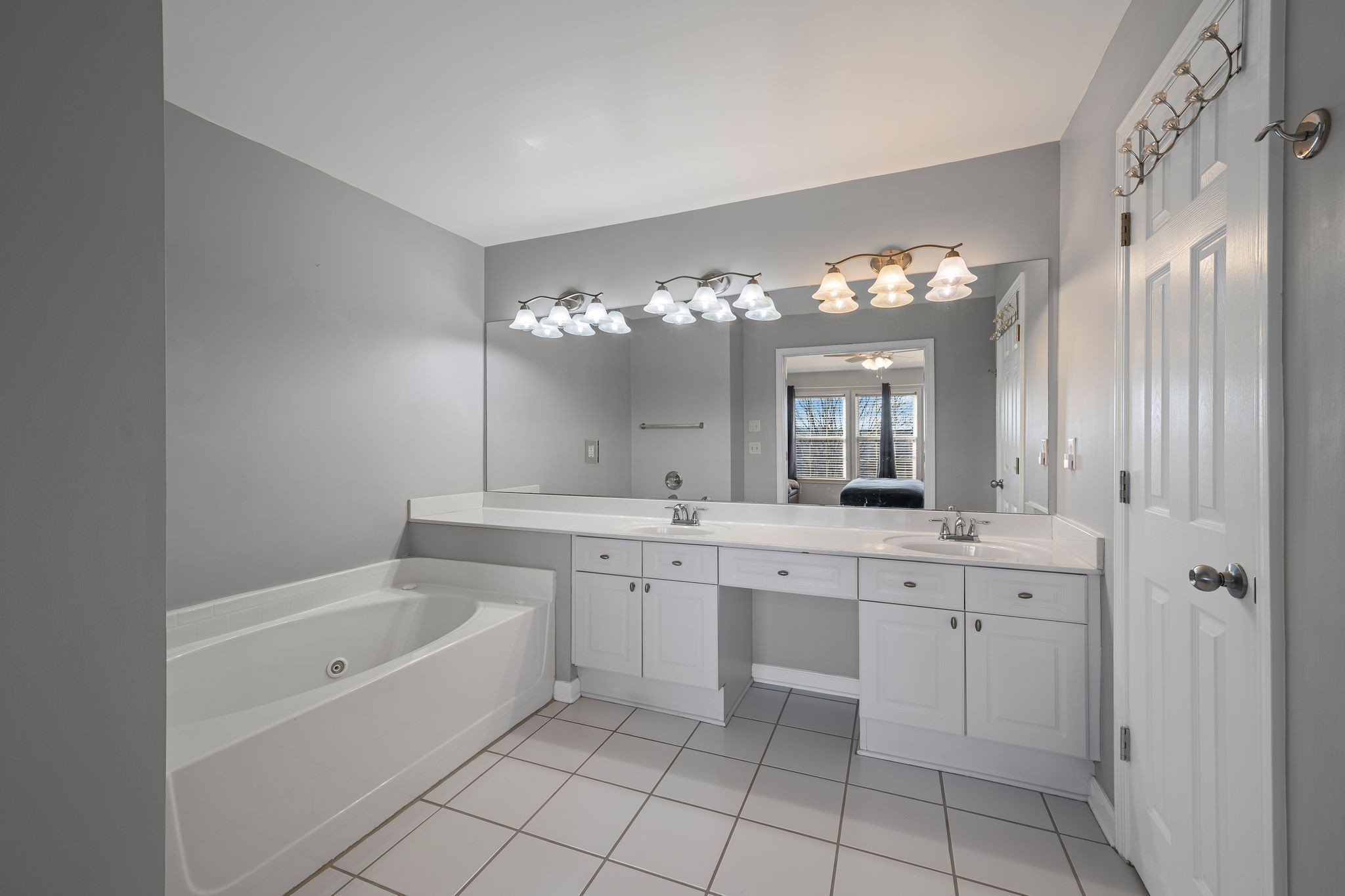 425 Old Towne Dr