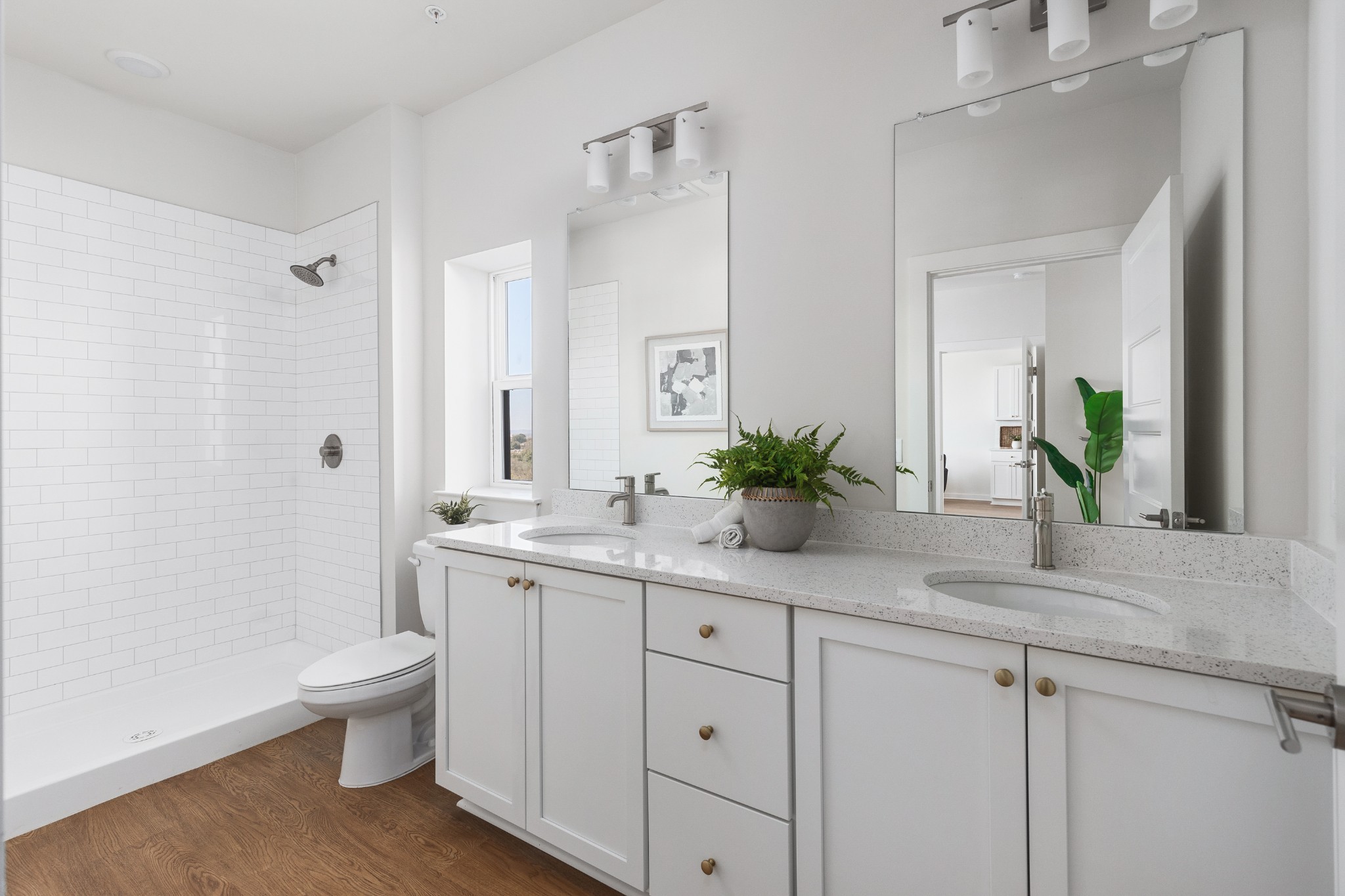 2900 Edwin Way Unit: 201