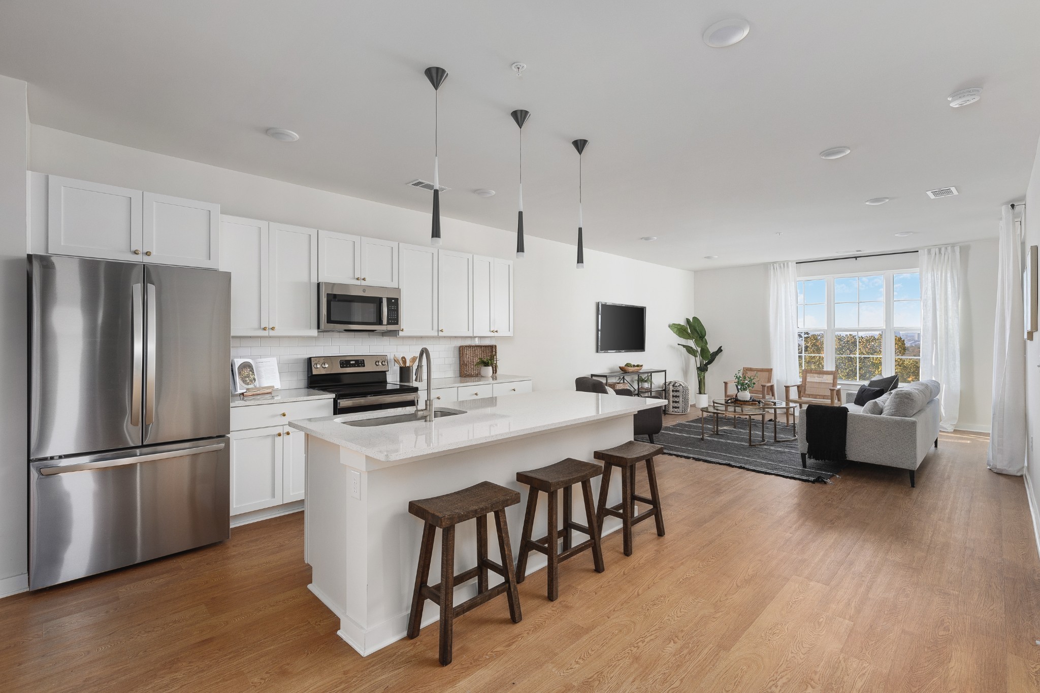 2900 Edwin Way Unit: 201