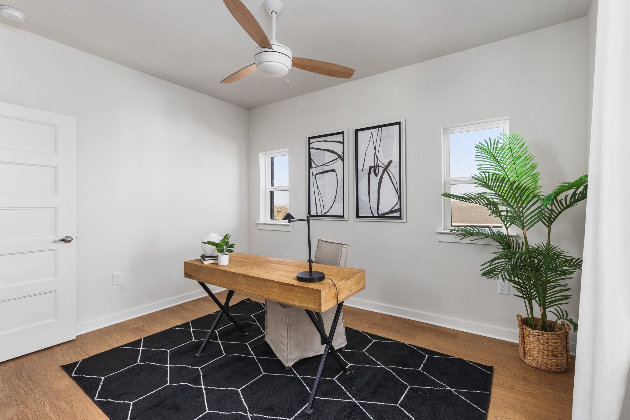 2900 Edwin Way Unit: 201