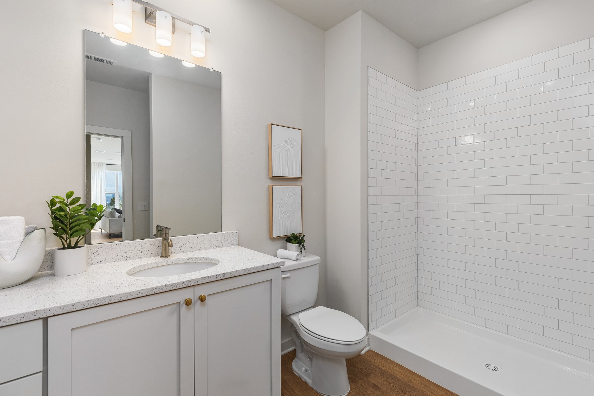 2900 Edwin Way Unit: 201