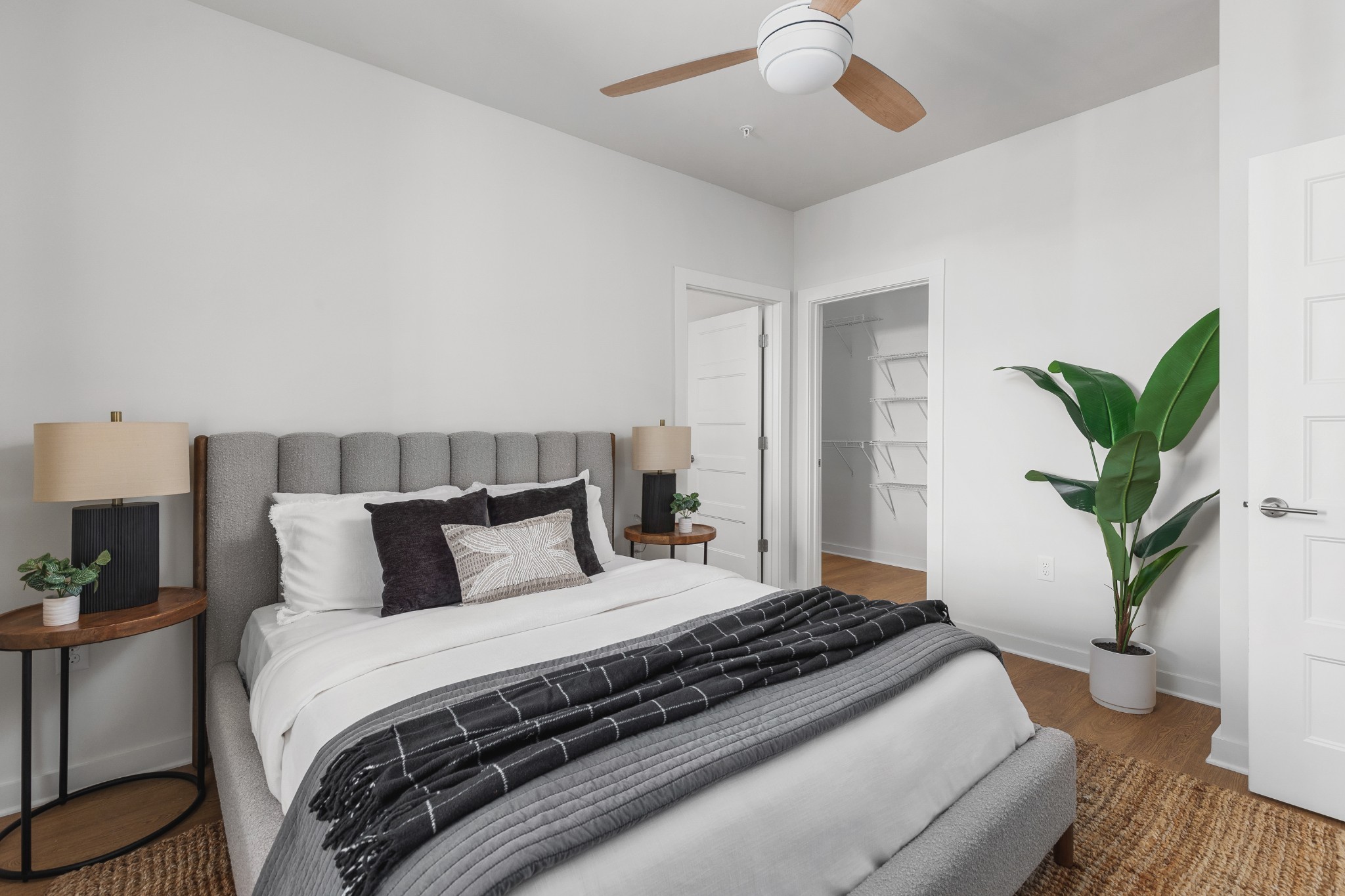 2900 Edwin Way Unit: 201