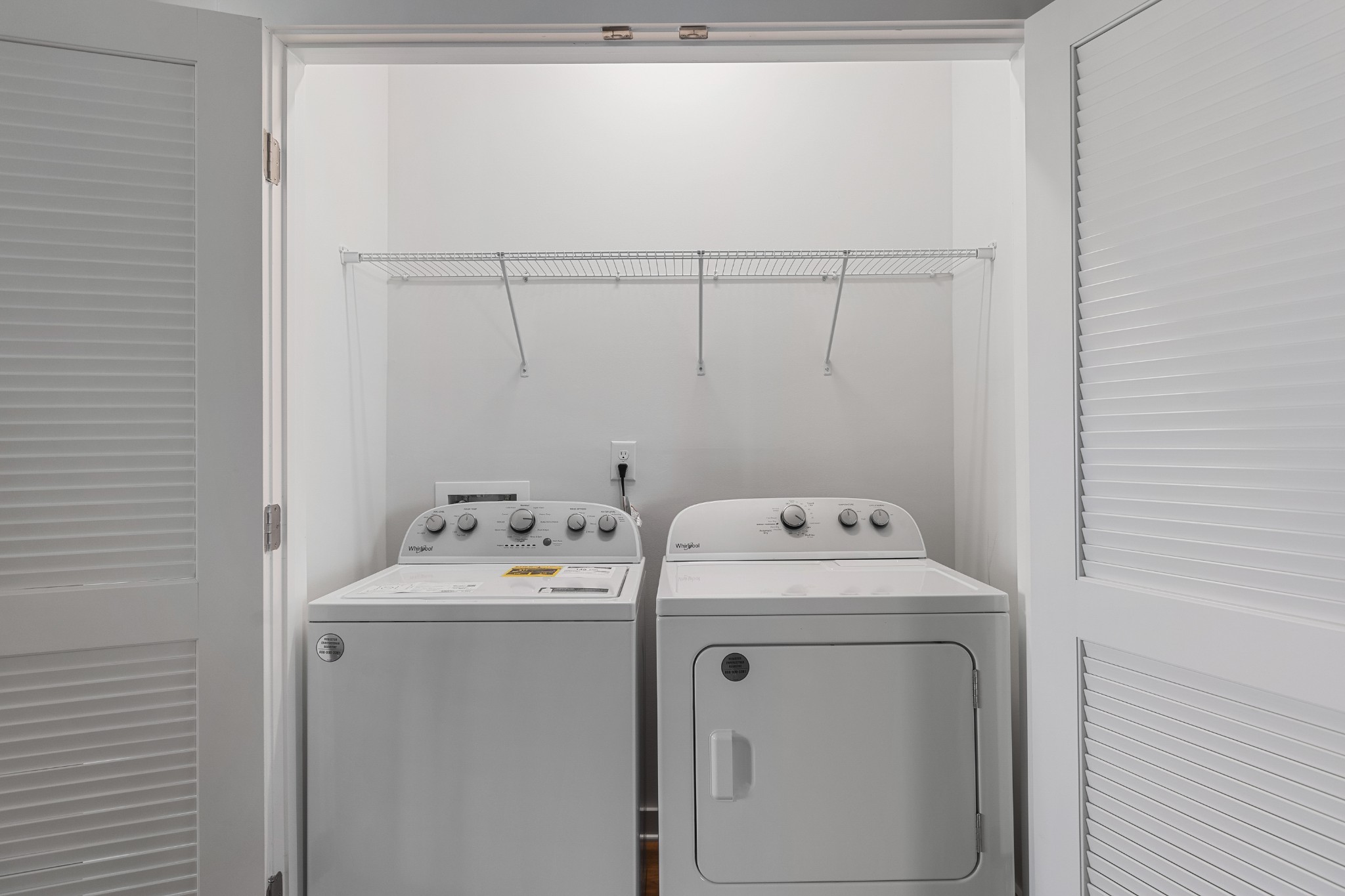2900 Edwin Way Unit: 201