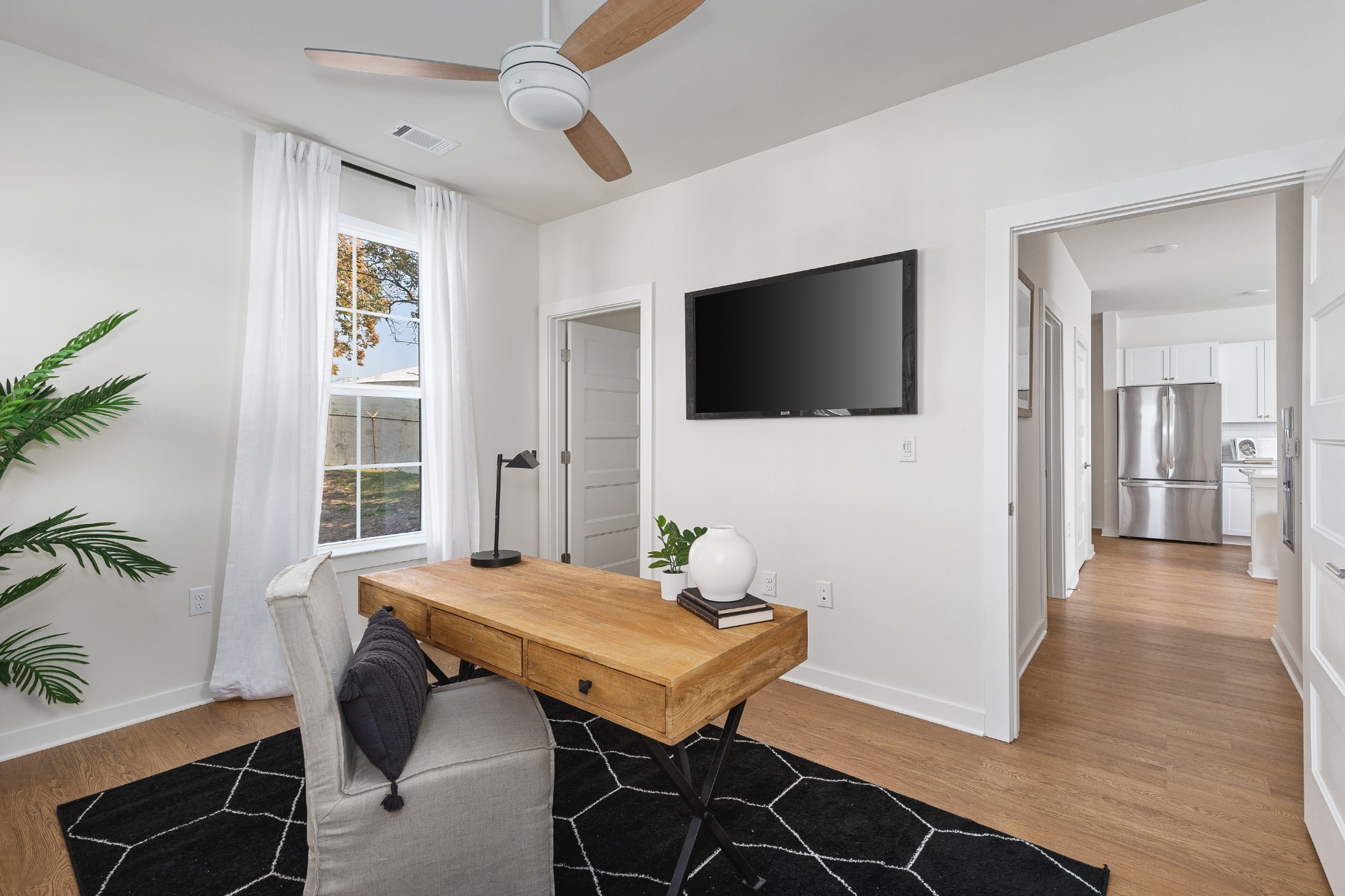 2900 Edwin Way Unit: 201