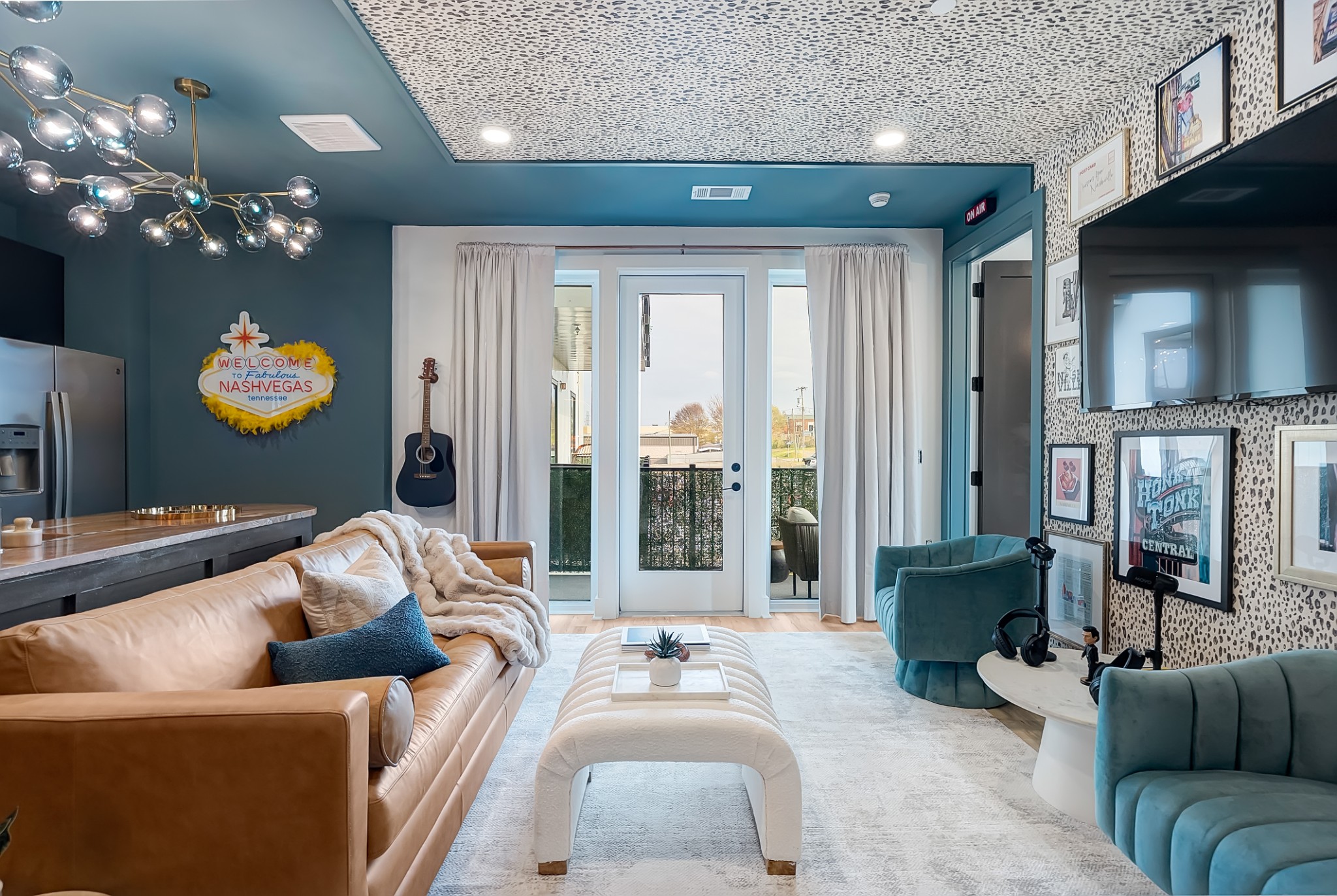 245 Hermitage Ave Unit: 202