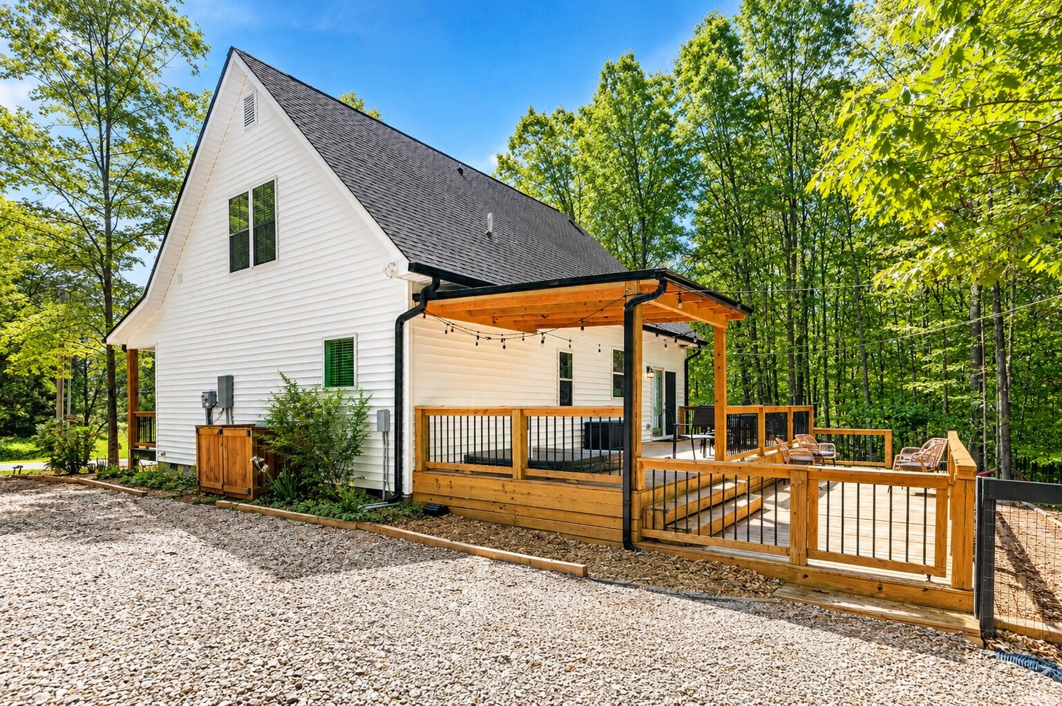 2201 Burford Rd