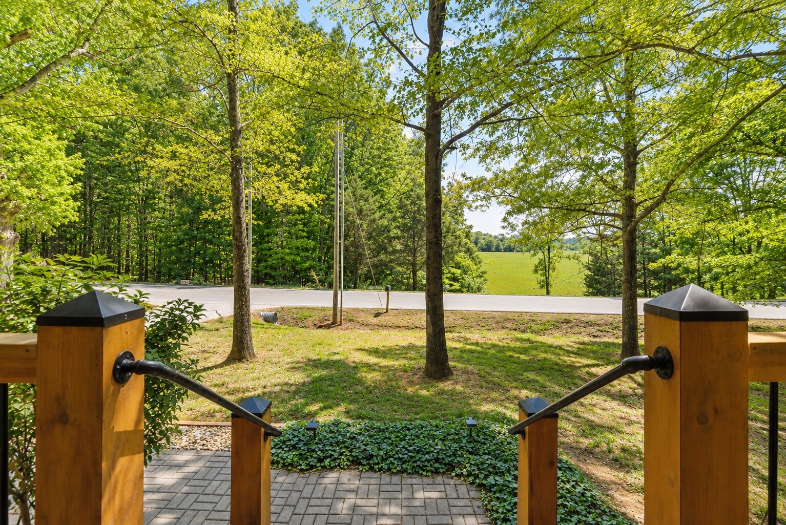 2201 Burford Rd