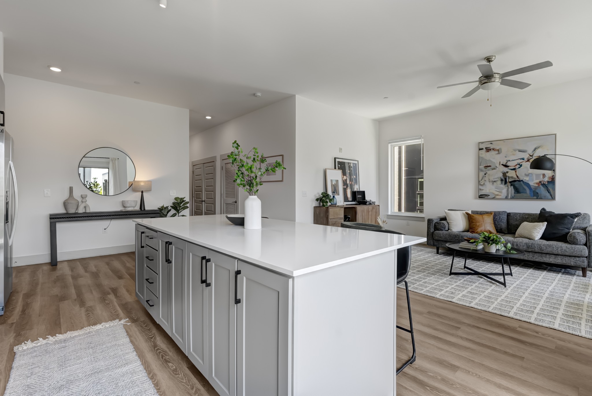 542 Southgate Ave Unit: 104