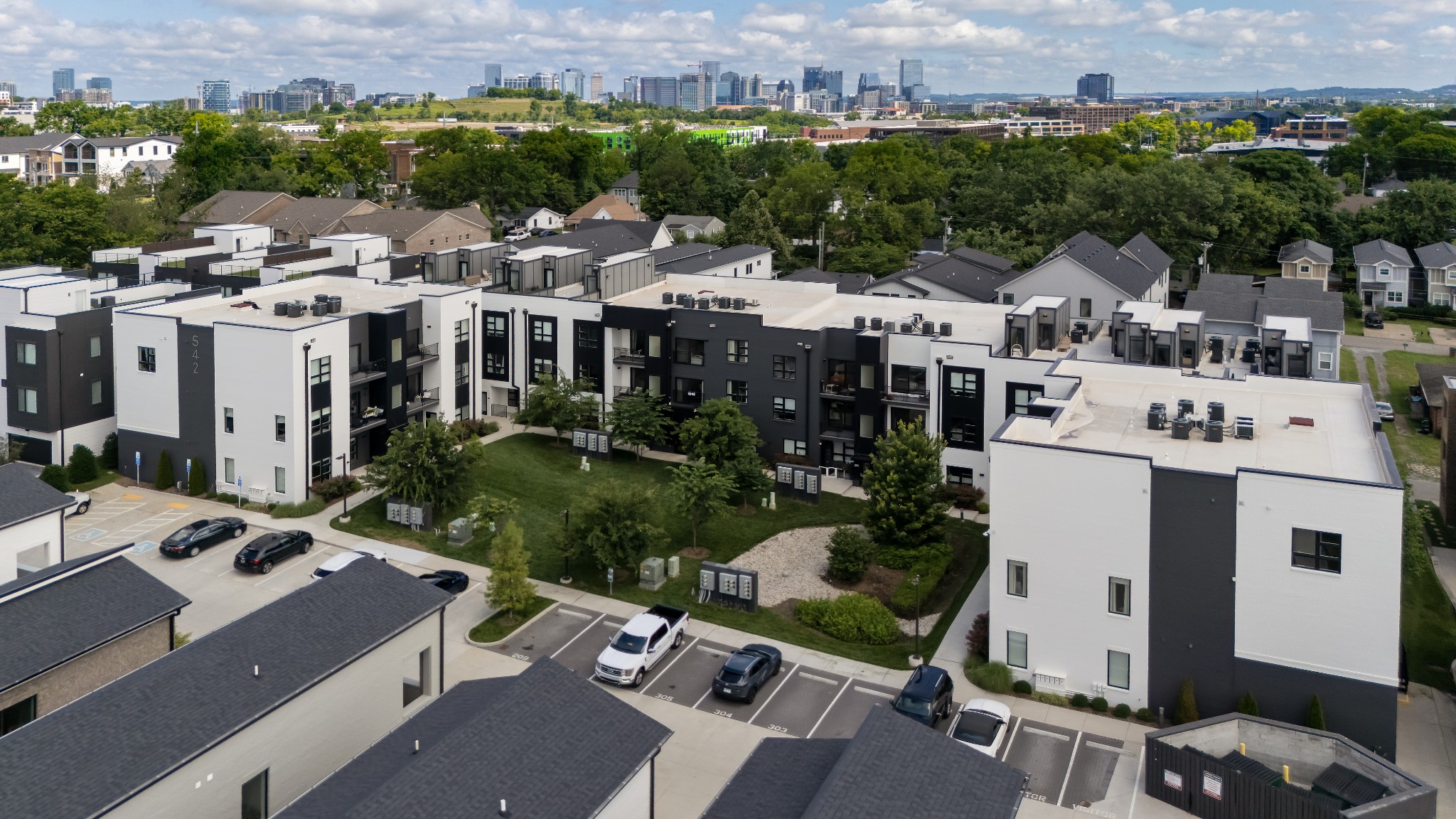 542 Southgate Ave Unit: 104