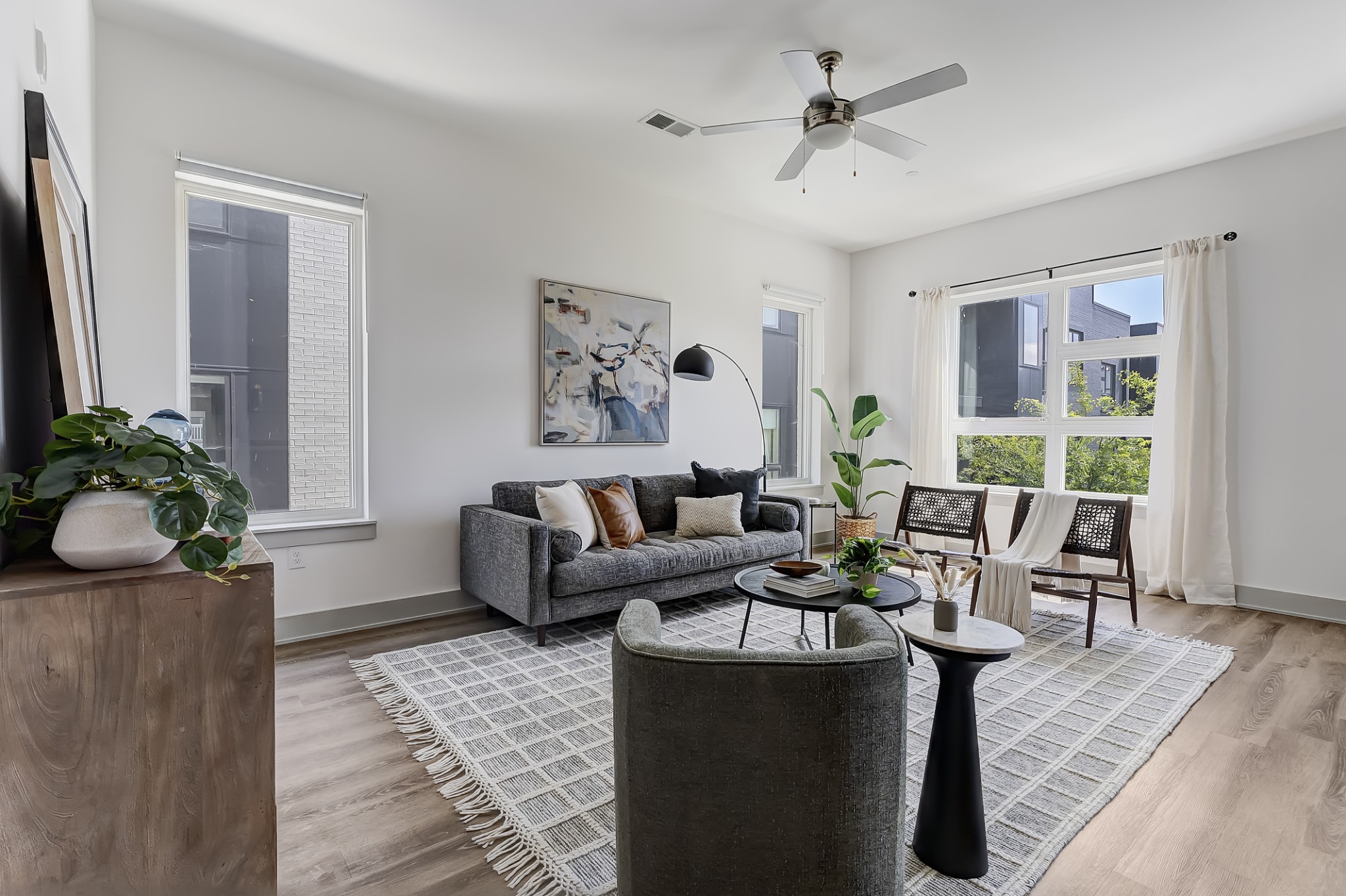 542 Southgate Ave Unit: 104