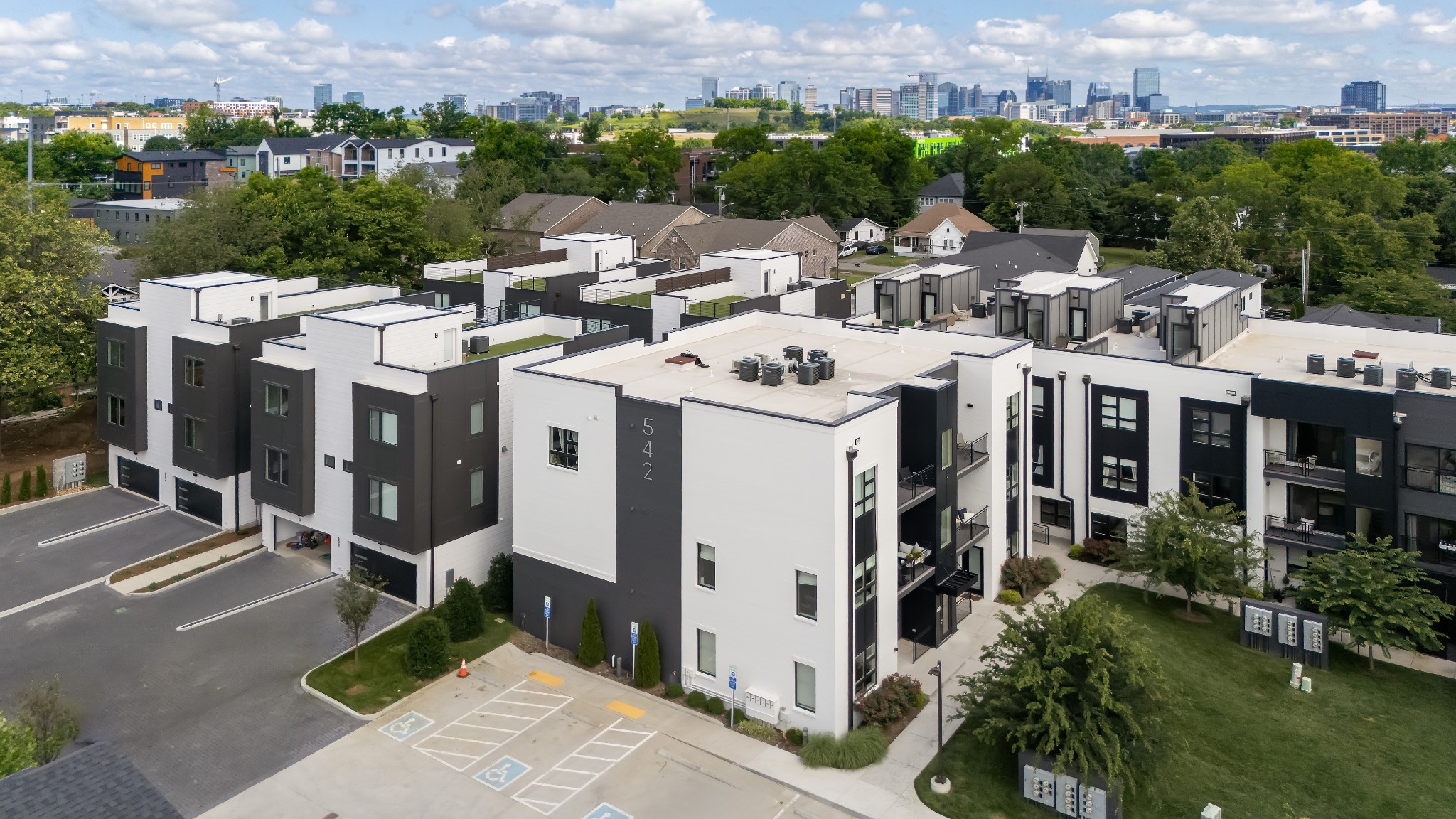 542 Southgate Ave Unit: 104