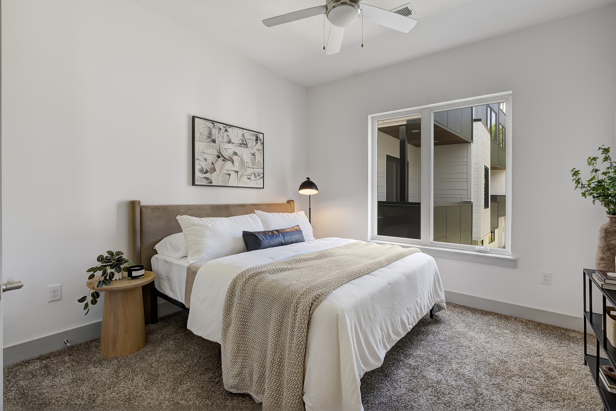 542 Southgate Ave Unit: 104