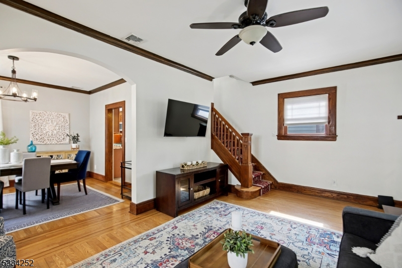 102 Adams Ave