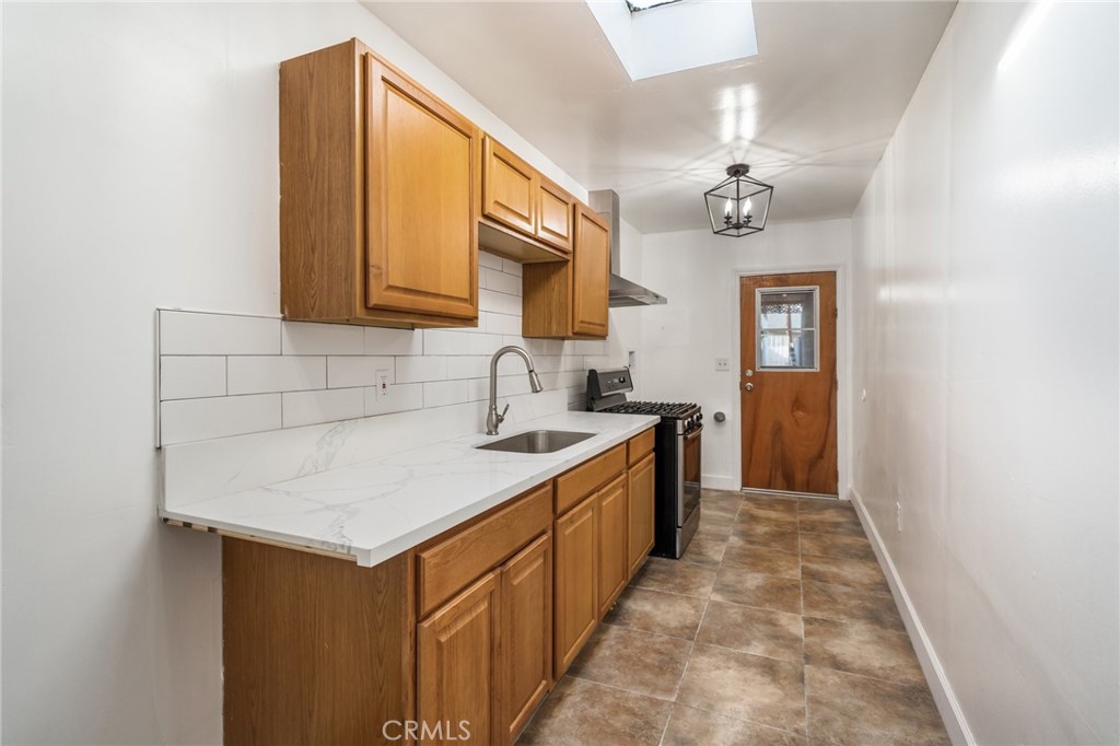 5817 E Olympic Boulevard