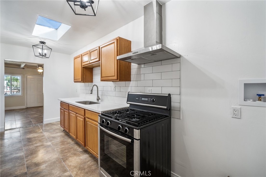 5817 E Olympic Boulevard