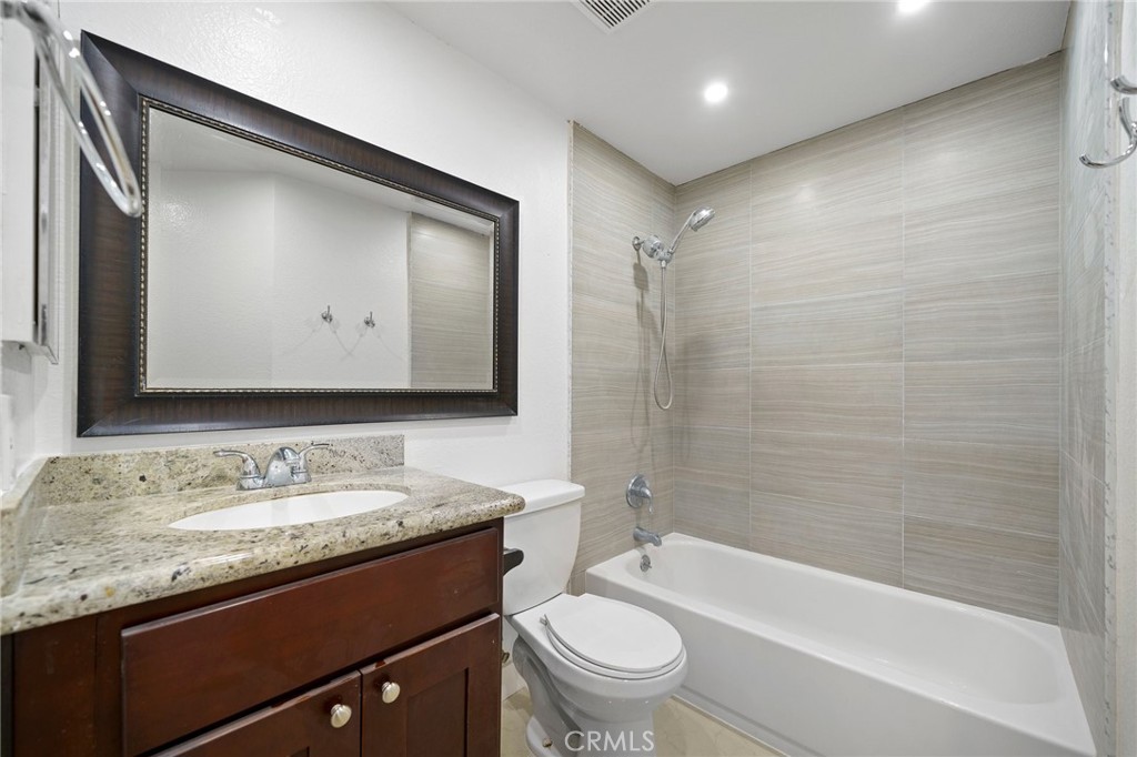 755 Racquet Club Drive 479