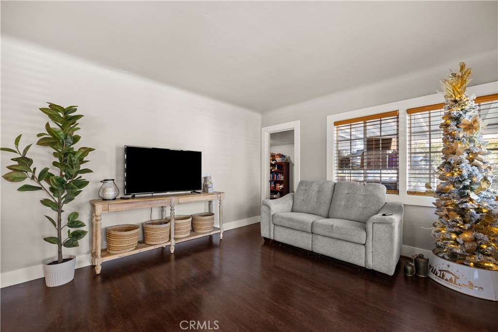 3630 E Josephine Court