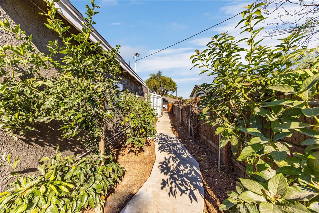 3630 E Josephine Court