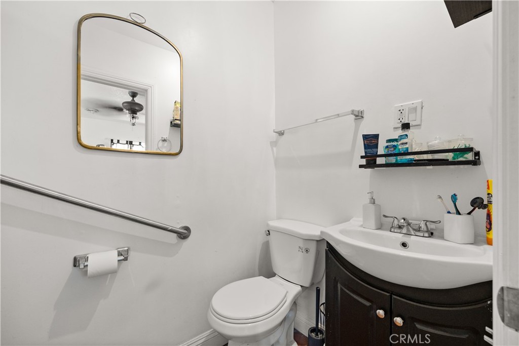 3630 E Josephine Court