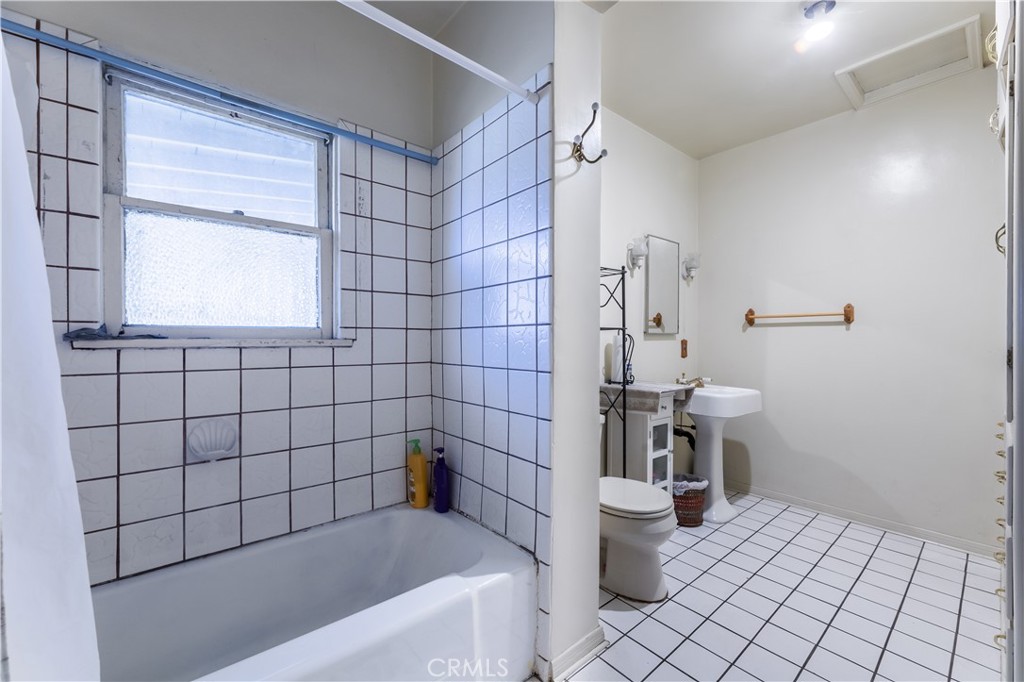 12148 Hallwood Drive