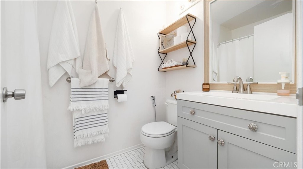 10738 Plainfield Street E