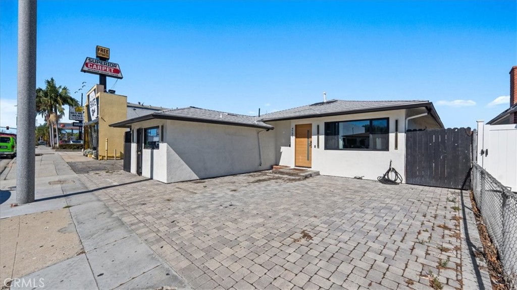 4731 W El Segundo