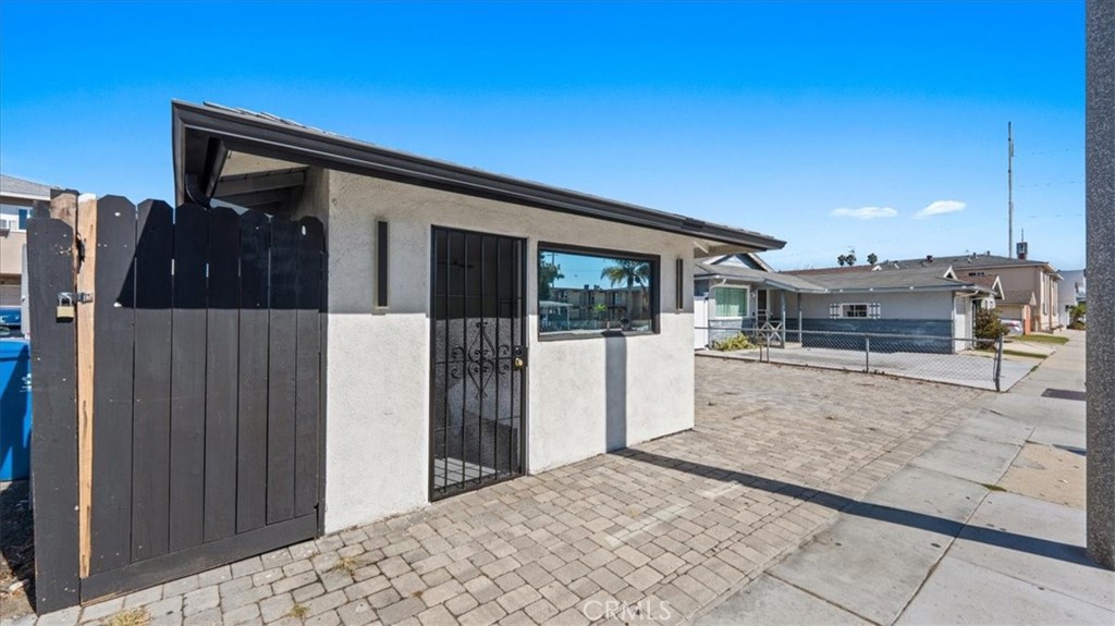 4731 W El Segundo