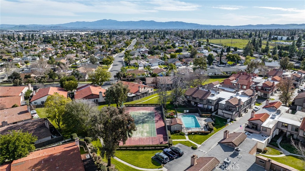 1834 N Solano Avenue