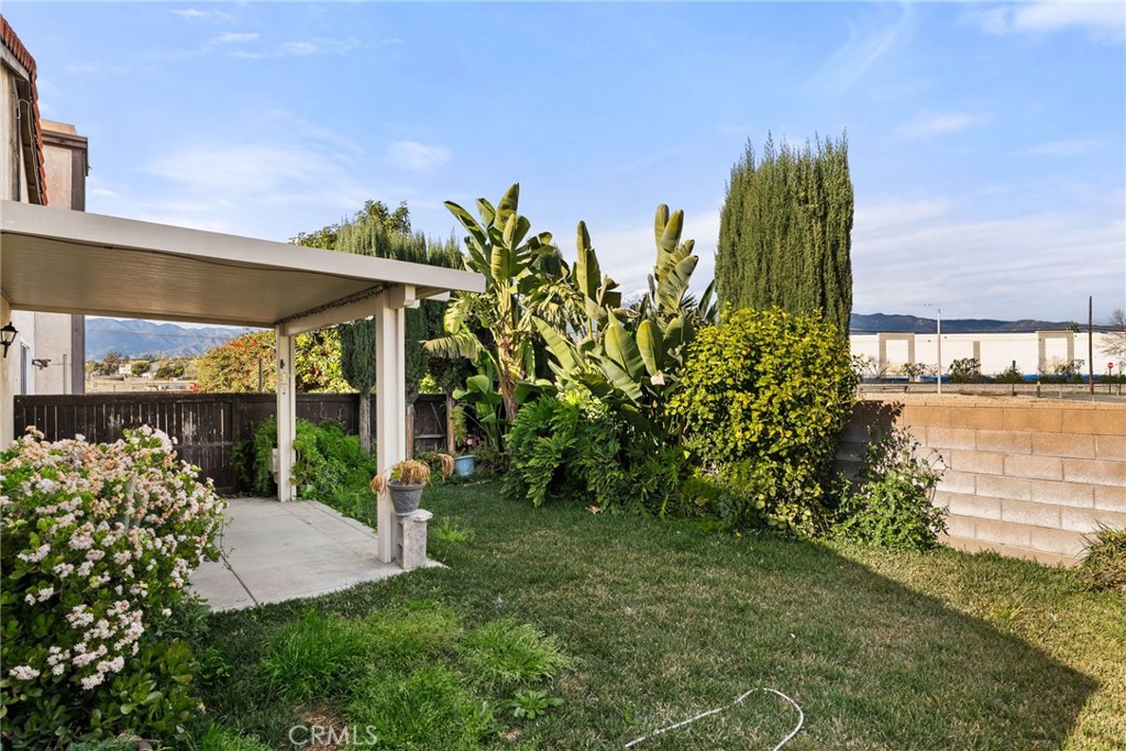 1834 N Solano Avenue