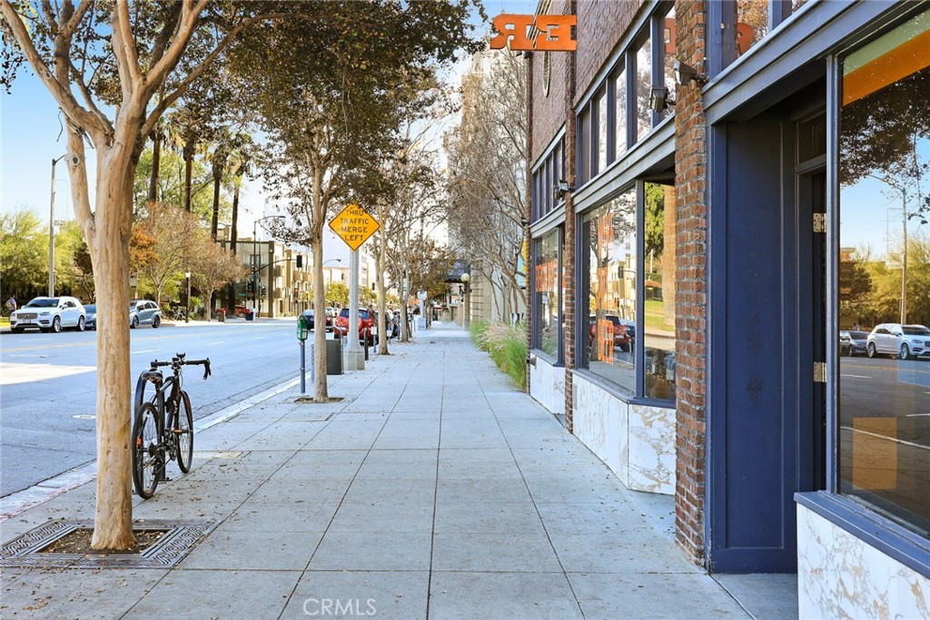 155 N Raymond Avenue