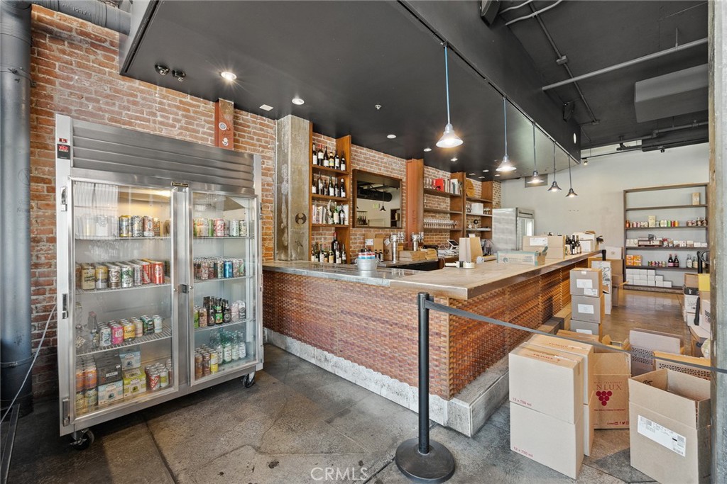 155 N Raymond Avenue