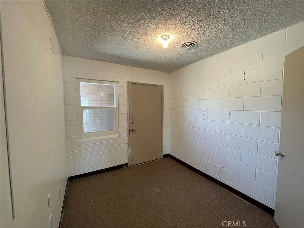 180 W Live Oak Avenue