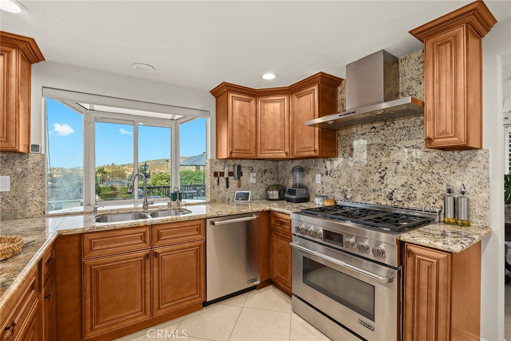 3046 Cardillo Avenue