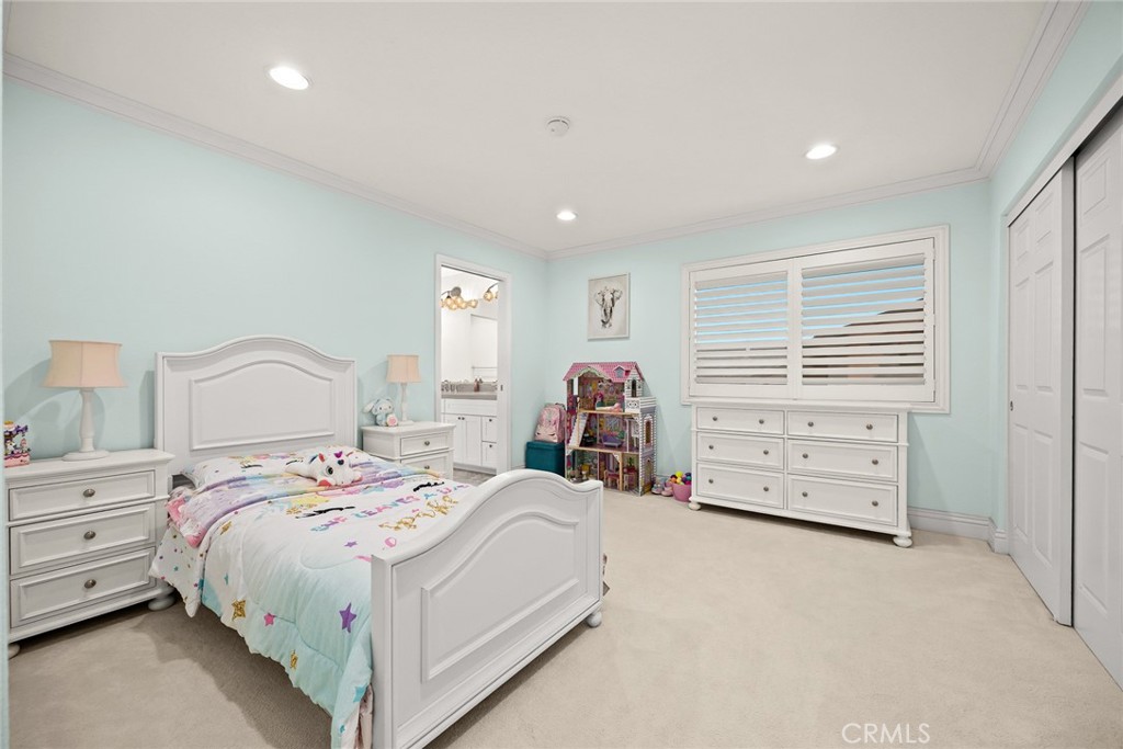 3046 Cardillo Avenue