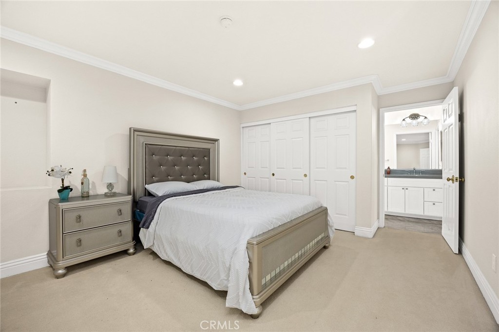 3046 Cardillo Avenue