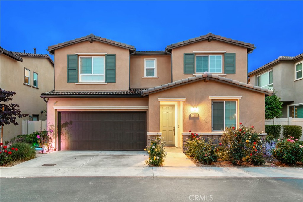 23148 W Saratoga Way