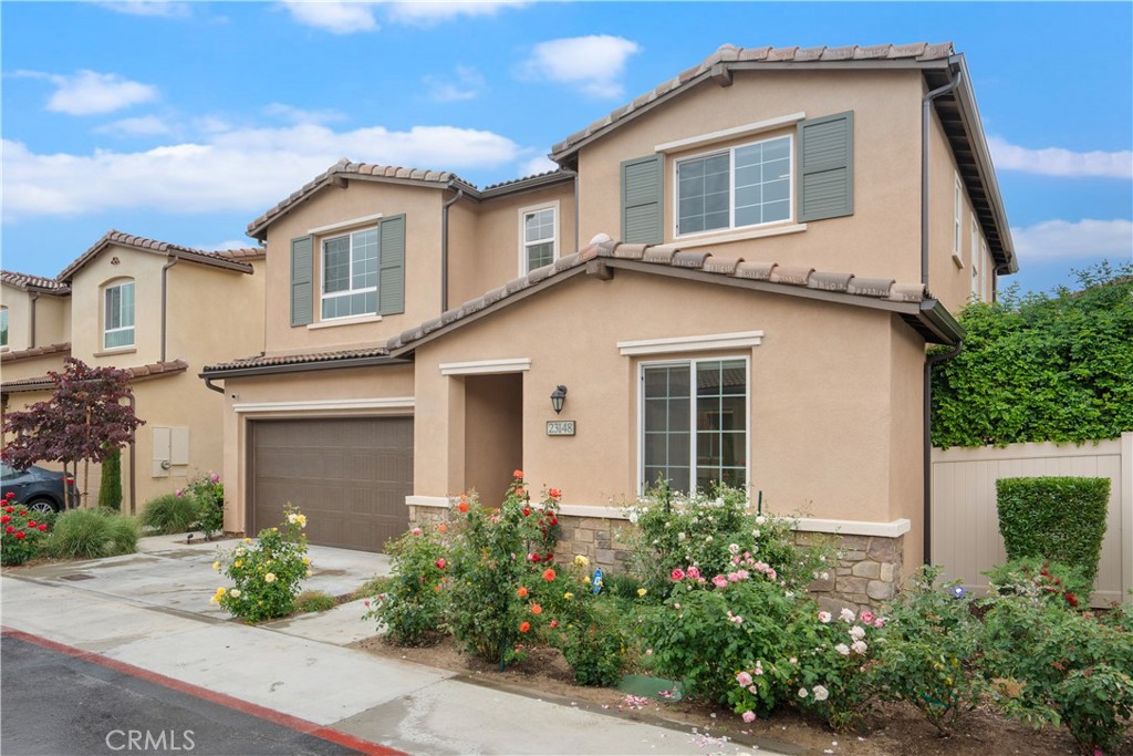 23148 W Saratoga Way