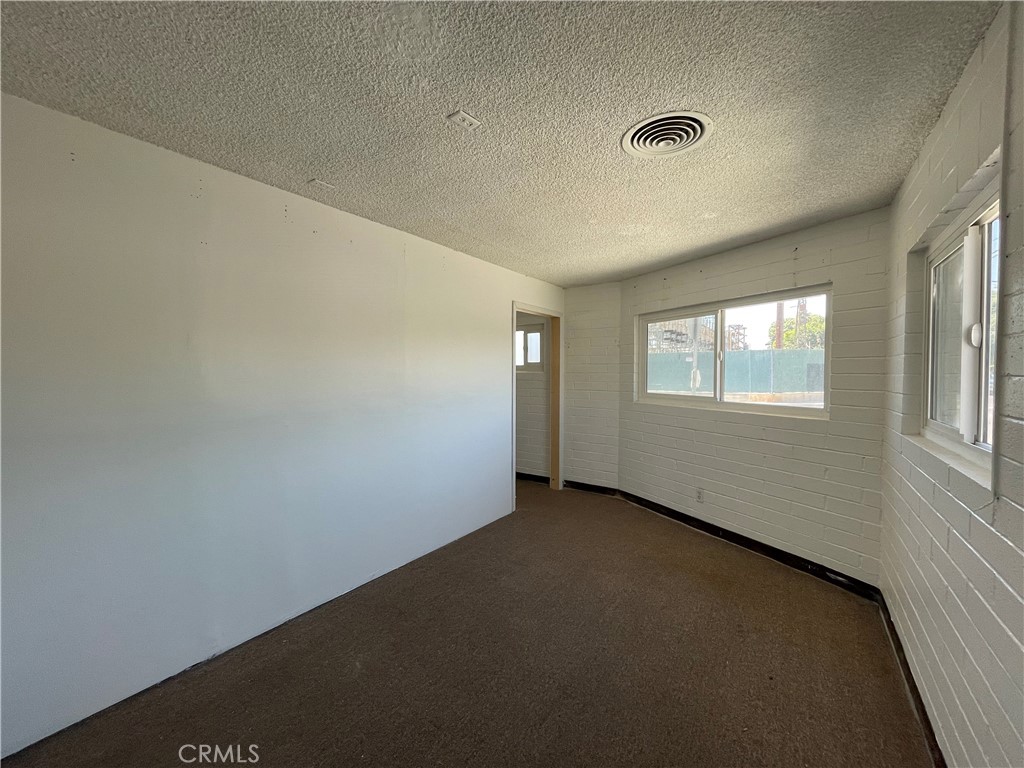 180 W Live Oak Avenue